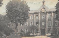 Douai - Le Lycee à Douai
