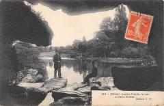 Douai - Jardin Public - Le Lac Vu De La Grotte à Douai