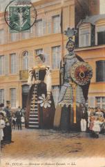 Douai - Monsieur Et Madame Gayant à Douai