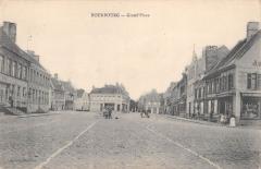 Bourbourg - Grand Place à Bourbourg