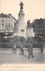 Lille - Le Monument De Pasteur à Lille