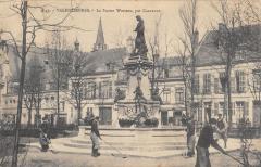 Valenciennes - La Statue Watteau - Par Carpeaux à Valenciennes