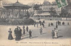 Toulon - Place D'Armes Et Prefecture Maritime à Toulon