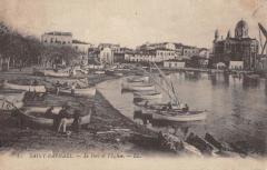 Saint Raphael - Le Port Et L'Eglise à Saint-Raphaël