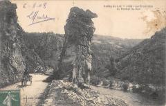 Vallee D Lot - Le Crocodile Du Rocher Du Duc -
													12 Aveyron
												