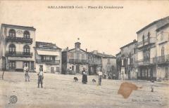 Gallargues - Place Du Coudouyer -
													30 Gard
												