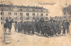 Nimes - 19e Regiment D'Artillerie - Servants De La 2e Batterie à Nîmes