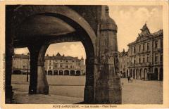 Pont a Mousson les Arcades Place Duroc à Mousson