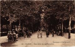 Nancy une allee de la Pepiniere à Nancy