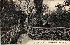 Nancy un coin du parc à Nancy