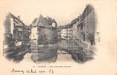 Annecy - Les Anciennes Prisons à Annecy