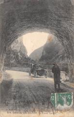 Defile Du Val De Fier - Le Tunnel