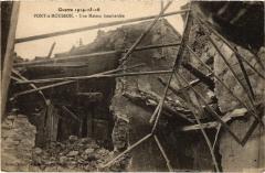 Pont a Mousson une maison bombardee à Mousson