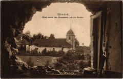 Bremenil blick durch ein Granatloch