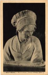 Azay Buste de femme
