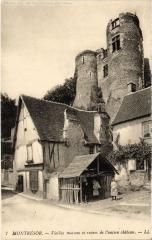 Montresor vieilles maisons et ruines de l'ancien chateau