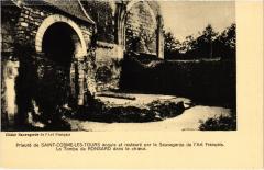 St Cosme Tombe de Ronsard dans le choeur