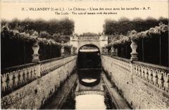 Villandry le chateau Axe des eaux avec les tonnelles -
																					37510 Villandry
																			