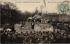 Paris Mi-Careme 1905 - Char de l'Auto vu de profil