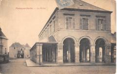 Fresnes Sur Sarthe - Les Halles -
													72 Sarthe
												
