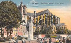 Le Mans - Cathedrale Et Monument Wilbur Wright au Mans