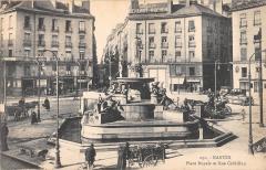 Nantes - Place Royale Et Rue Crebillon à Nantes