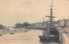 Le Pouliguen - Le Port A Maree Basse au Pouliguen