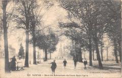 Nantes - Sous Les Quinconces Du Cours Saint Pierre -
																					44200 Nantes
																			