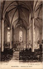 Bourgueil interieur de l'eglise à Bourgueil