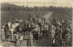 La Borde Retour des vendangeurs