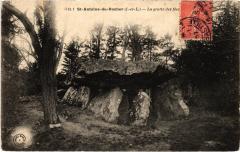 St Antoine du Rocher la grotte