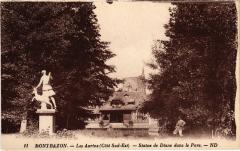 Montbazon Les Avrins Statue de Diane à Montbazon