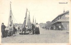 Trouville - Scene De Port