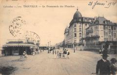 Trouville - La Promenade Des Planches