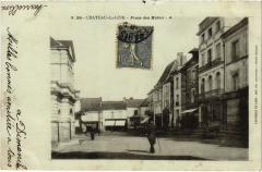 Chateau du Loir Place des Halles -
													72 Sarthe
												