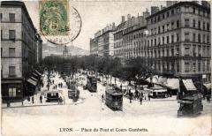 Lyon - Place du Pont et Cours Gambetta à Lyon