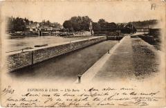 Env. de Lyon - L'Ile Barbe