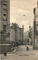 Lyon - Place du Change et rue Nouvelle à Lyon