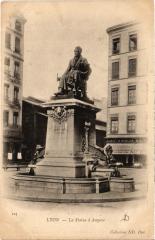 Lyon - La Statue d'Ampere à Lyon