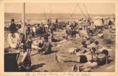 Trouville - Le Bain De Soleil