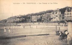 Trouville - Les Tennis Et Les Villas