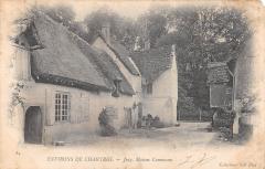 Environs De Chartres - Jouy - Maison Commune à Chartres