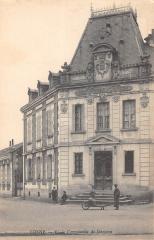 Cosne - Ecole Communale De Garcons