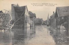Les Inondations A Juvigny - La Rue Principale - Vue D'Ensemble à Juvigny