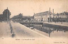 Reims - La Passerelle Du Canal à Reims