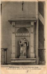 Paris 5e-Vieille Statue de la Vierge à Paris 5e