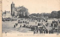 Le Vieux Mans - La Rue Des Pans De