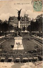 Paris 9e Square d'Anvers à Paris 9e