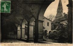 Cremieu - LesCloitres de l'Hotel de Ville dependant de à Crémieu