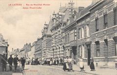 Le Cateau - Rue Marechal Mortier - Usines Picard Collet